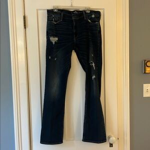 Hollister Men’s Dark Blue Distressed Jeans 34x34